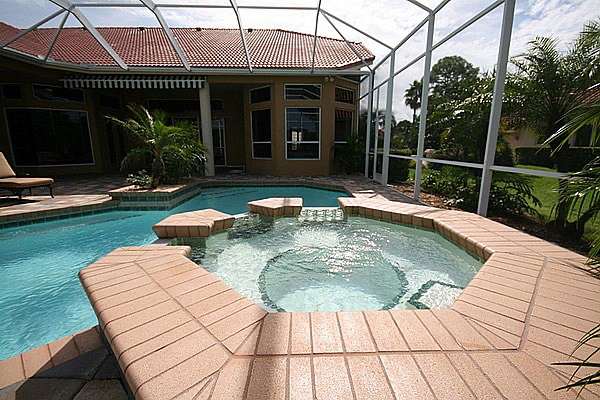 Pool deck remodel in Sarasota