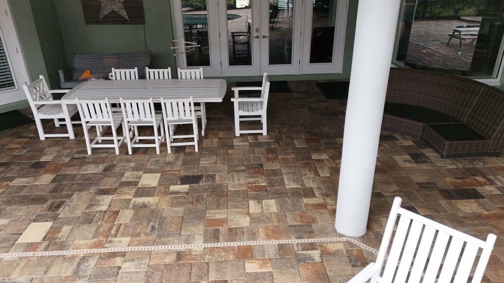 Paver patio and lanai in Sarasota FL