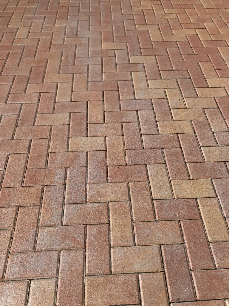 Paver pattern close-up - Paver Design Center, Sarasota FL