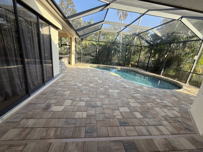 Paver pool deck - Paver Design Center, Sarasota FL